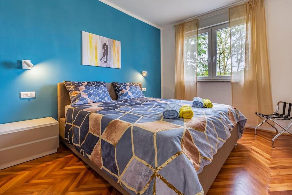 New Two Bedroom Apartment Maloni Pula Extérieur photo
